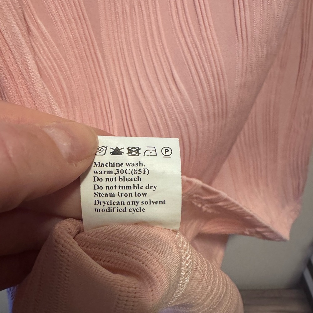 EVALESS | Elegant Pink Women's Textured Crew Neck Top - Picture 6 of 9